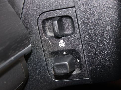 Certified 2025 Mercedes-Benz GLE 53 AMG 4MATIC Coupe image 21