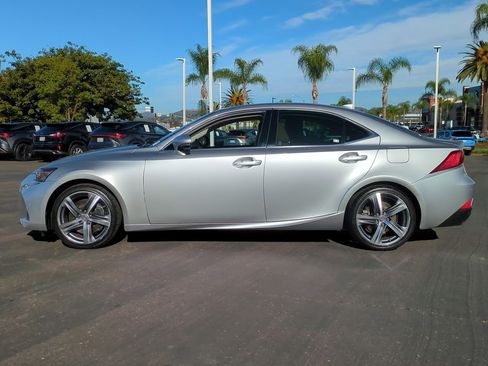 Used 2019 Lexus IS 300 w/ Navigation Package image 8