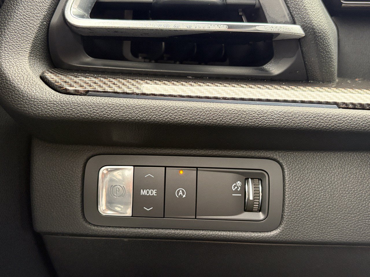 Used 2026 Chevrolet Traverse High Country FWD image 43