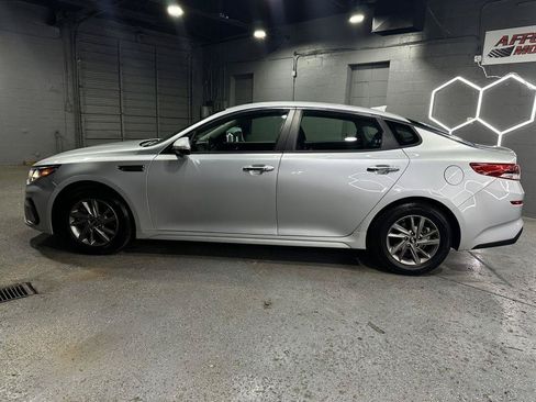 Used 2018 Kia Optima LX FWD image 3