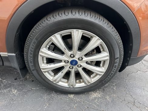 Used 2017 Ford Escape Titanium AWD/4WD image 42