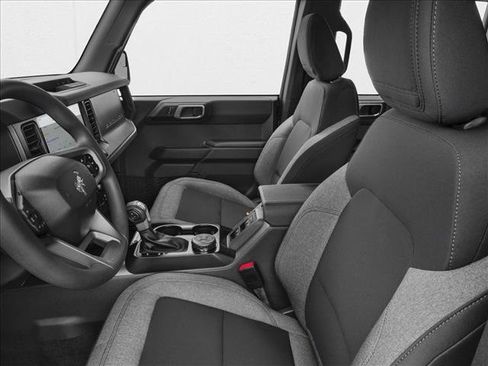 New 2026 Ford Bronco 4-Door AWD/4WD image 6