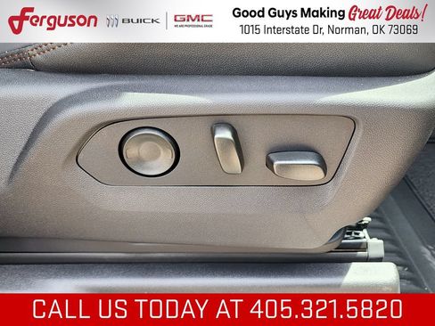 New 2026 GMC Sierra 1500 AT4 w/ AT4 Premium Package AWD/4WD image 40