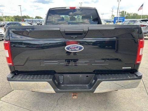 Used 2018 Ford F150 XLT w/ Trailer Tow Package AWD/4WD image 6