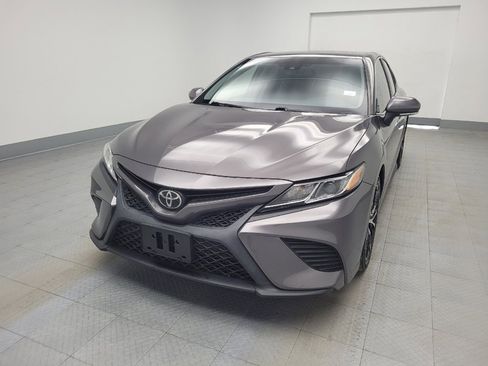 Used 2018 Toyota Camry SE w/ Convenience Package image 15