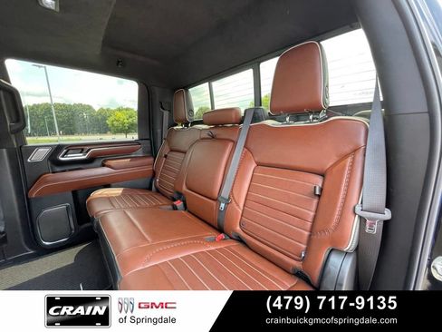 Used 2024 GMC Sierra 2500 Denali Ultimate AWD/4WD image 27
