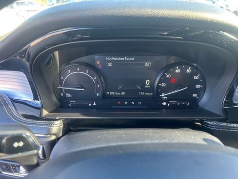 Used 2021 Lincoln Corsair AWD image 18