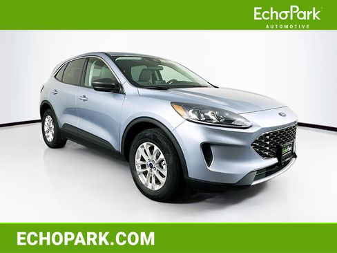 Used 2022 Ford Escape SE w/ Convenience Package image 1