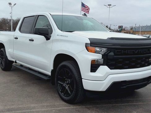 Certified 2023 Chevrolet Silverado 1500 Custom image 8