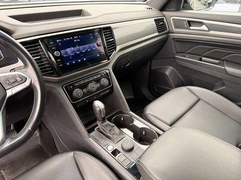 Used 2020 Volkswagen Atlas Cross Sport SEL AWD/4WD image 21
