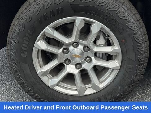Used 2026 Chevrolet Silverado 1500 LT AWD/4WD image 35