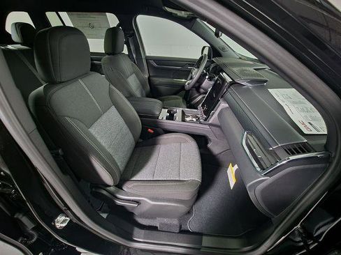 New 2026 GMC Acadia Elevation image 16