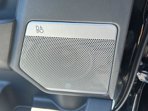 Used 2023 Ford F150 Lariat w/ Equipment Group 502A High AWD/4WD image 23