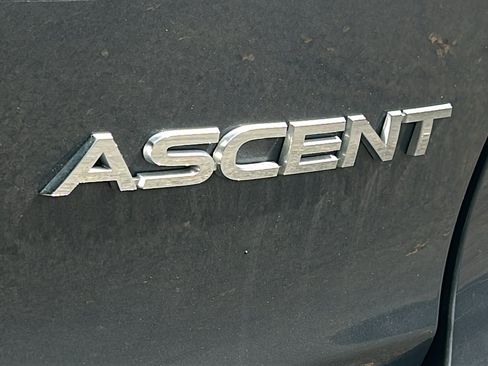 Used 2023 Subaru Ascent Premium AWD/4WD image 7
