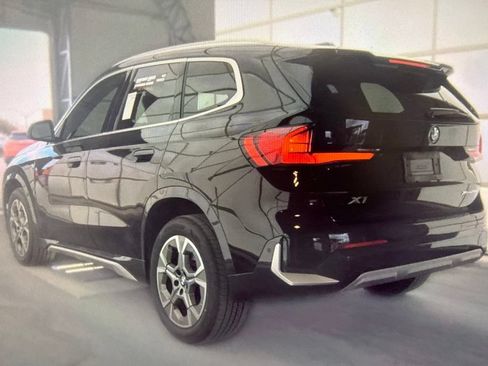 Used 2025 BMW X1 xDrive28i AWD/4WD image 5