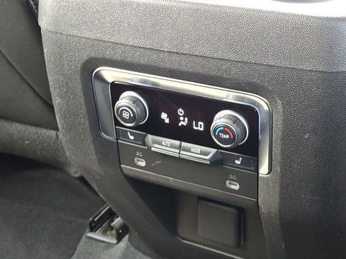 Used 2024 Chevrolet Tahoe LT w/ LT Signature Plus Package RWD image 19