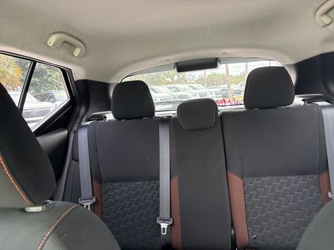 Certified 2021 Nissan Kicks SR FWD image 8
