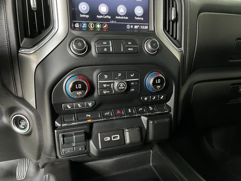 Used 2021 Chevrolet Silverado 2500 LTZ w/ LTZ Plus Package AWD/4WD image 15