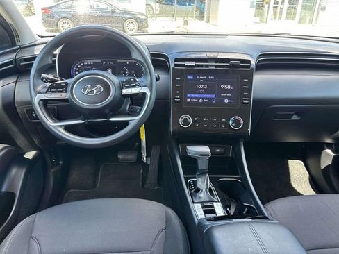 Used 2022 Hyundai Tucson SE AWD/4WD image 12