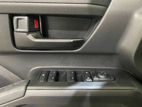 New 2026 Toyota Tacoma SR5 AWD/4WD image 12