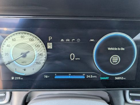 Used 2024 Hyundai Elantra SEL FWD image 19