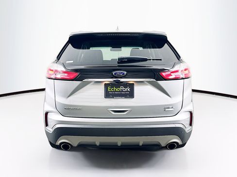 Used 2020 Ford Edge SEL w/ Convenience Package FWD image 7