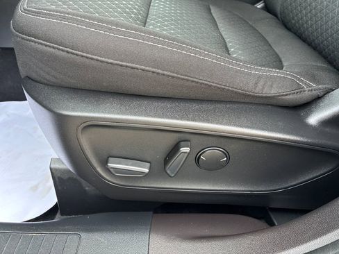 Used 2023 Ford Escape Active AWD/4WD image 11