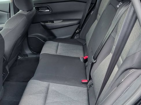 Used 2025 Nissan Rogue SV AWD/4WD image 9