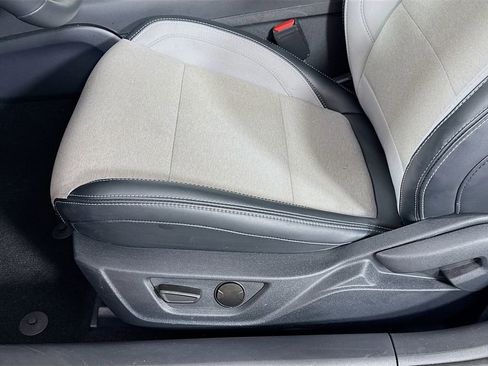 Used 2024 Ford Mustang Coupe image 22