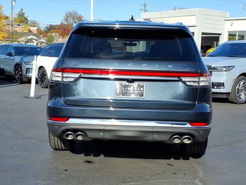 Certified 2023 Lincoln Aviator Reserve w/ Equipment Group 201A image 10