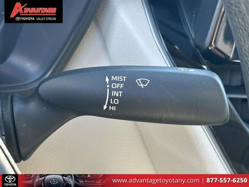Used 2023 Toyota Corolla Cross L AWD/4WD image 26