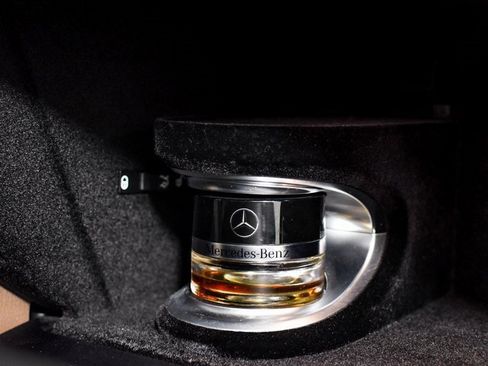 Used 2017 Mercedes-Benz E 300 E 300 image 30