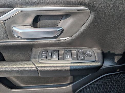 Used 2019 RAM 1500 Big Horn AWD/4WD image 17
