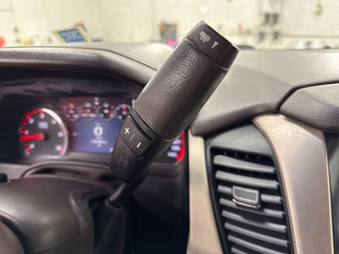 Used 2016 GMC Yukon Denali w/ Open Road Package image 36