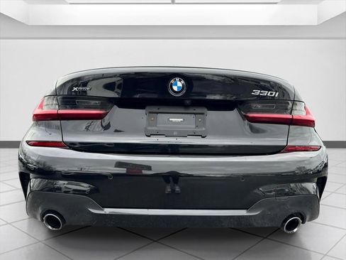 Used 2022 BMW 330i xDrive 330i xDrive //M-Sport w/ M Sport Package image 10
