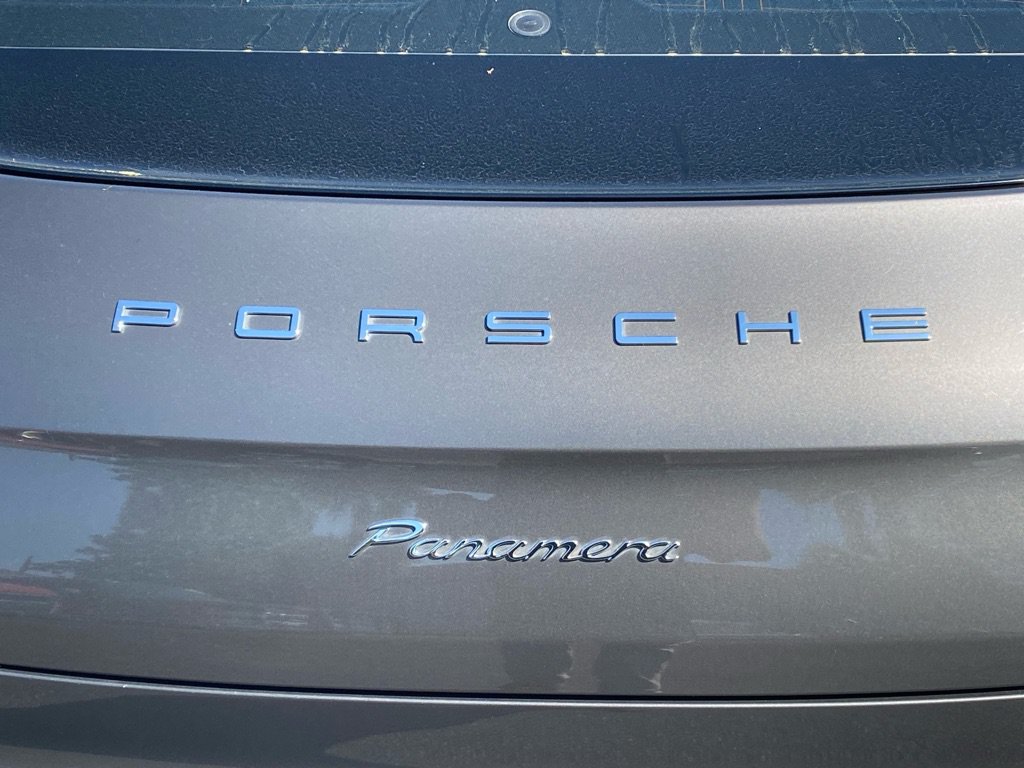 Used 2016 Porsche Panamera image 11