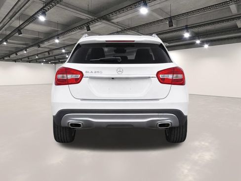 Used 2015 Mercedes-Benz GLA 250 image 7