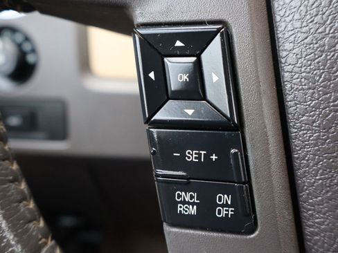 Used 2014 Ford F150 XLT w/ Equipment Group 302A Luxury image 30