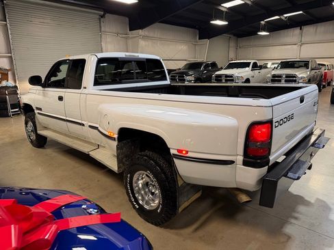 Used 1999 Dodge Ram 3500 Truck 4x4 Quad Cab image 55