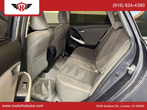 Used 2013 Toyota Prius Two image 41