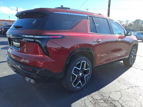 New 2026 Chevrolet Traverse High Country image 3