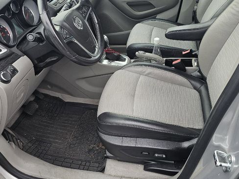 Used 2016 Buick Encore AWD image 9