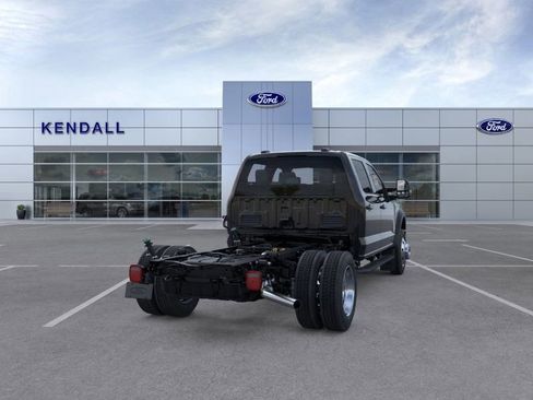 New 2026 Ford F550 Lariat image 8