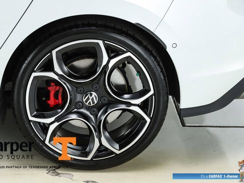Used 2025 Volkswagen GTI Autobahn image 43