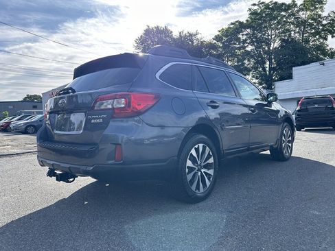 Used 2016 Subaru Outback 2.5i Limited AWD/4WD image 4