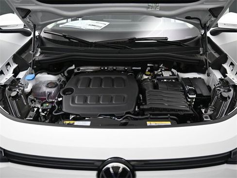 New 2026 Volkswagen Tiguan SE image 15