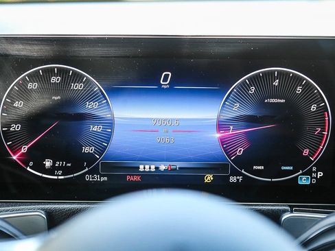 Used 2026 Mercedes-Benz GLB 250 image 21