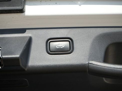 Certified 2024 Hyundai Tucson SEL FWD image 12