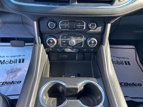 Used 2023 Chevrolet Tahoe LT image 23