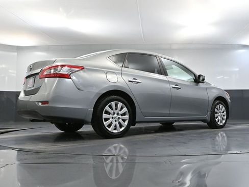 Used 2014 Nissan Sentra S image 42